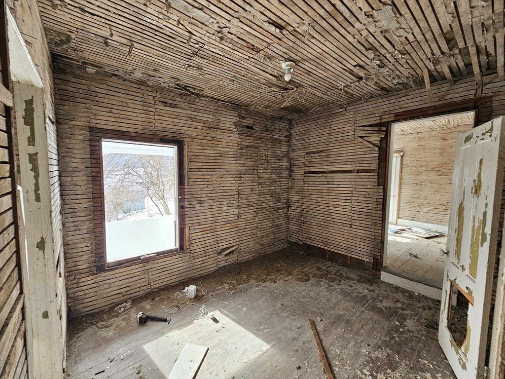 56 Liberty St Property Photo 12