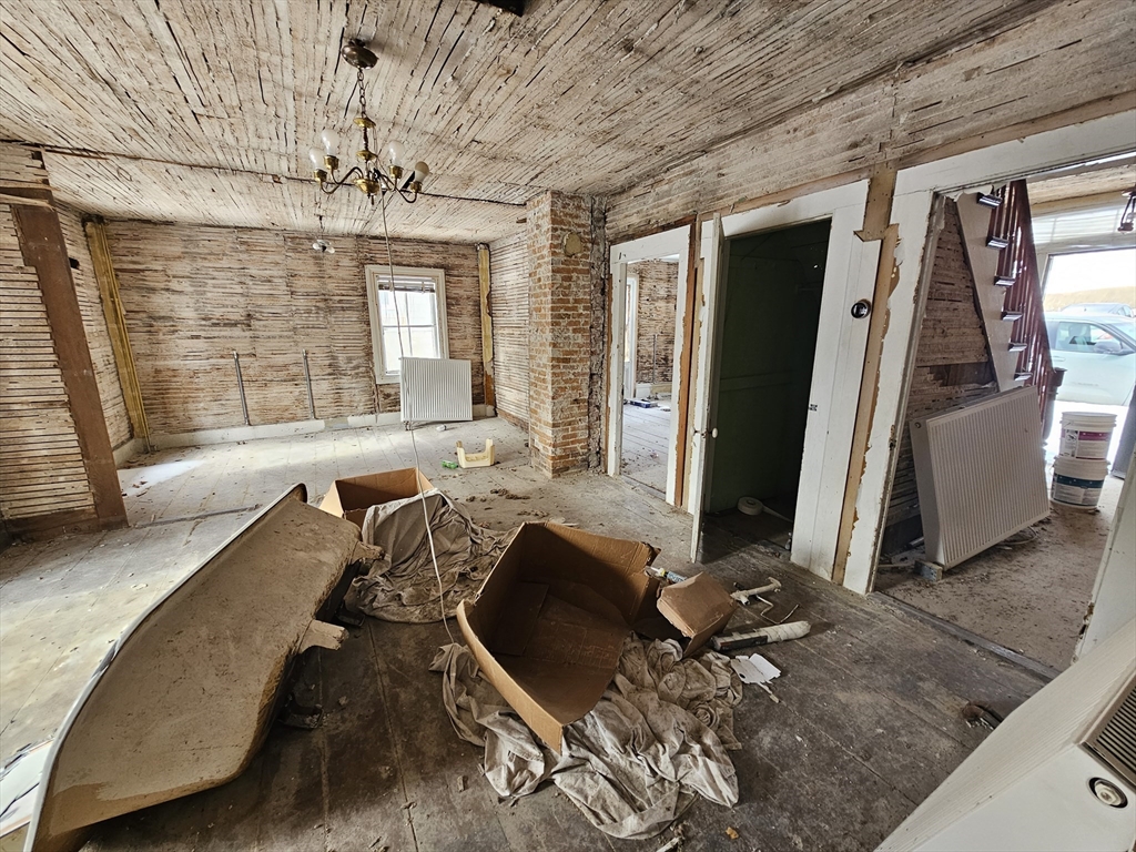 56 Liberty St Property Photo 16