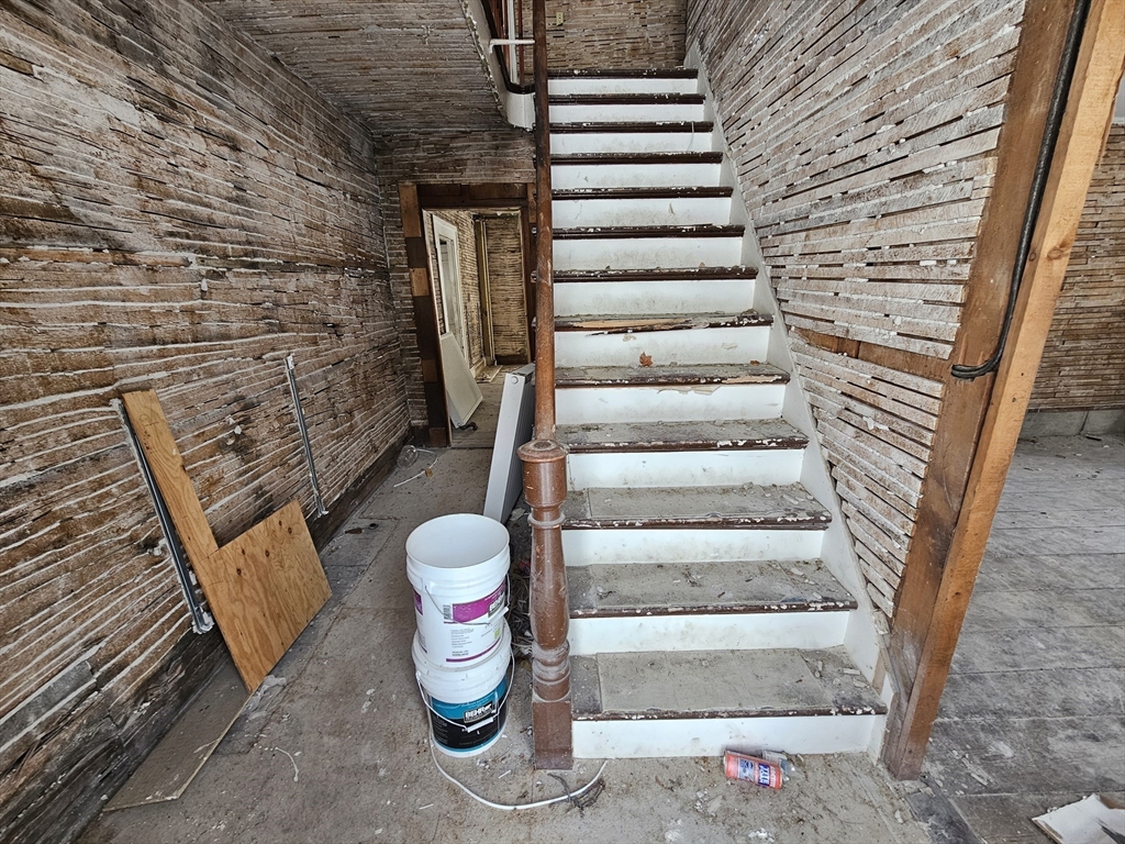 56 Liberty St Property Photo 25