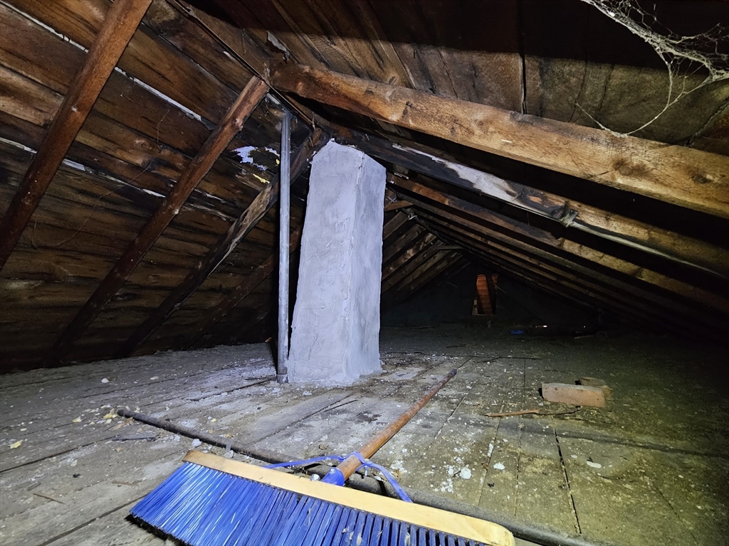 56 Liberty St Property Photo 26