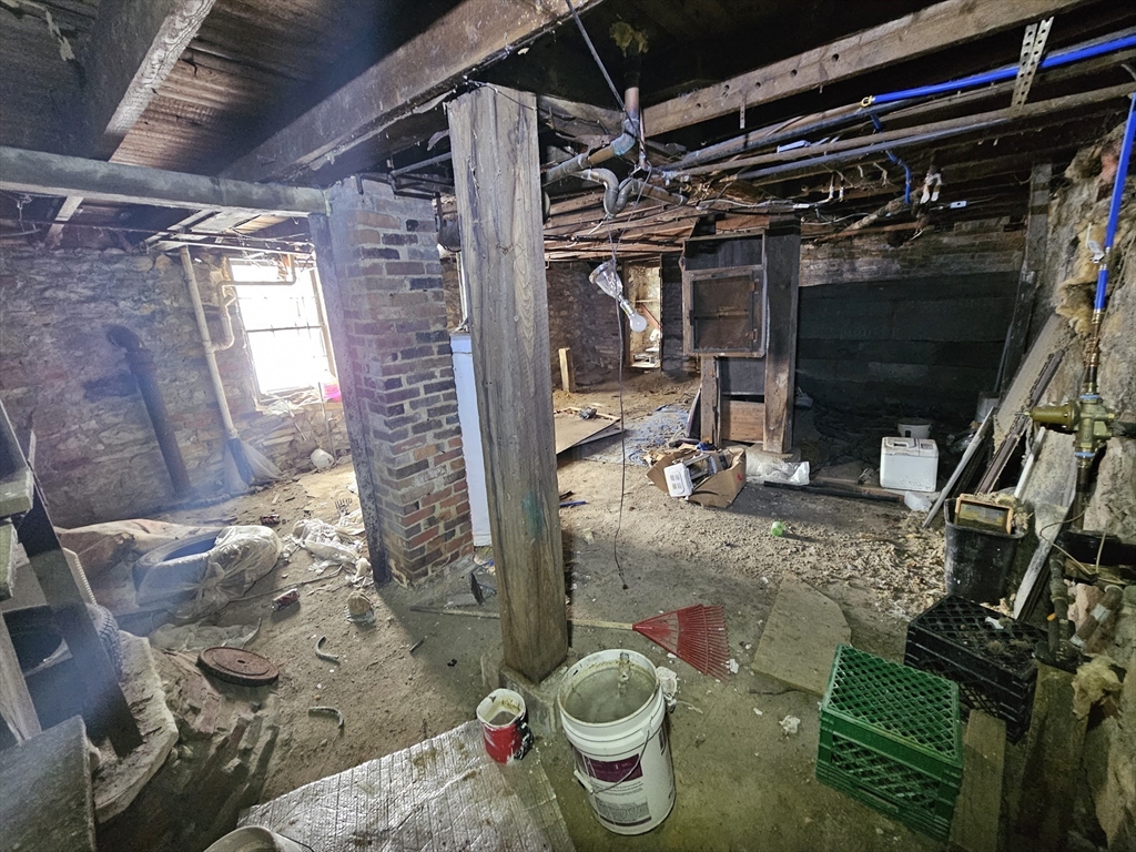 56 Liberty St Property Photo 30