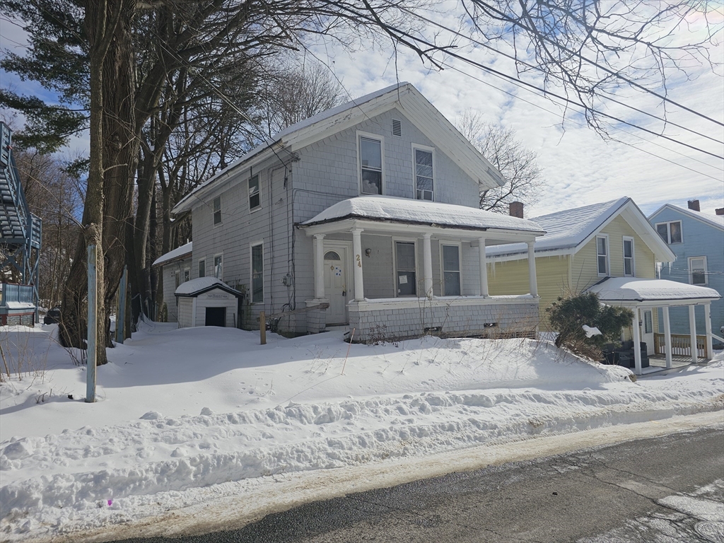 24 Spring St Property Photo 1
