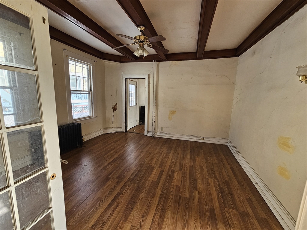 24 Spring St Property Photo 19