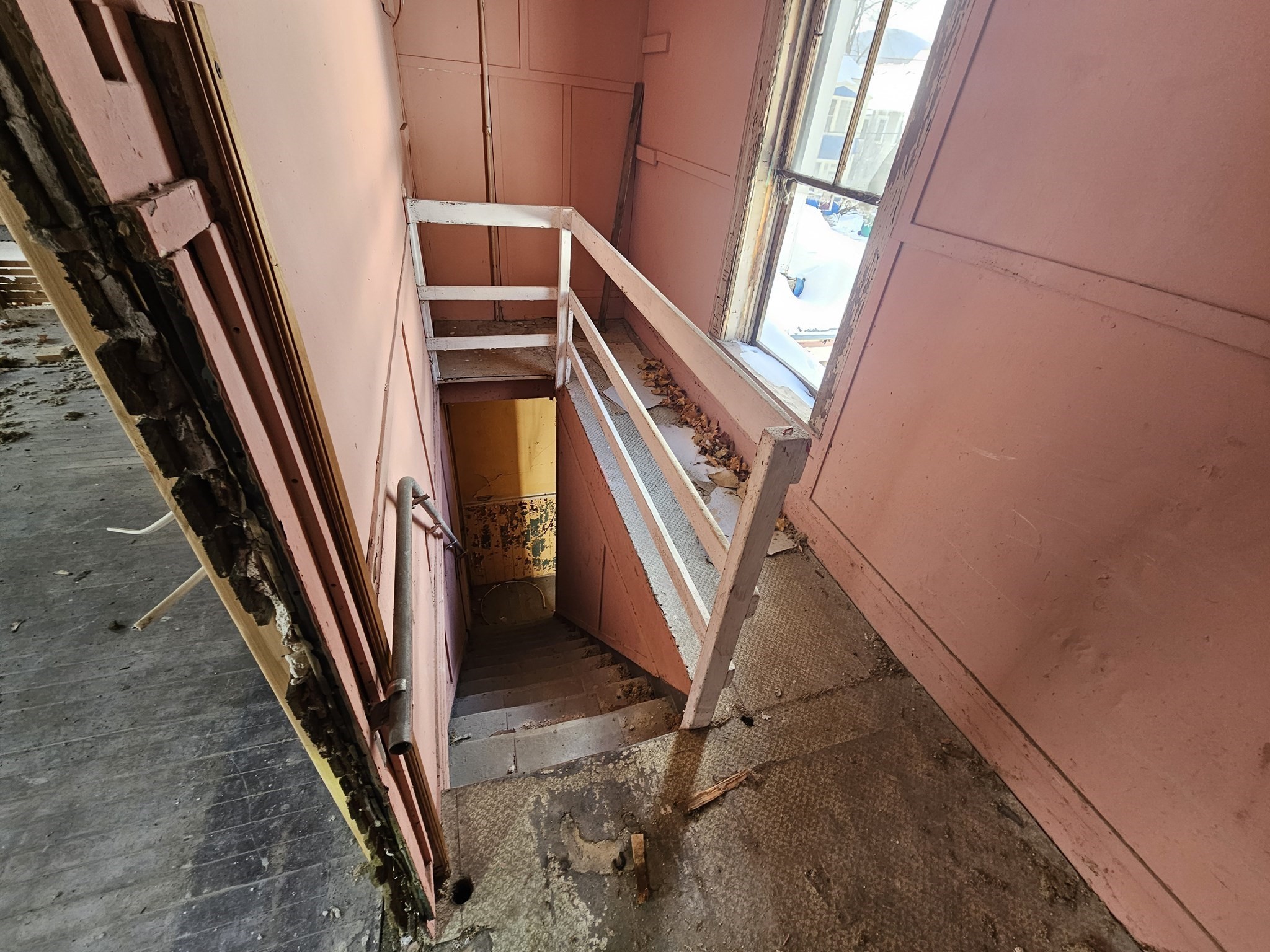 27 Hall St Property Photo 4