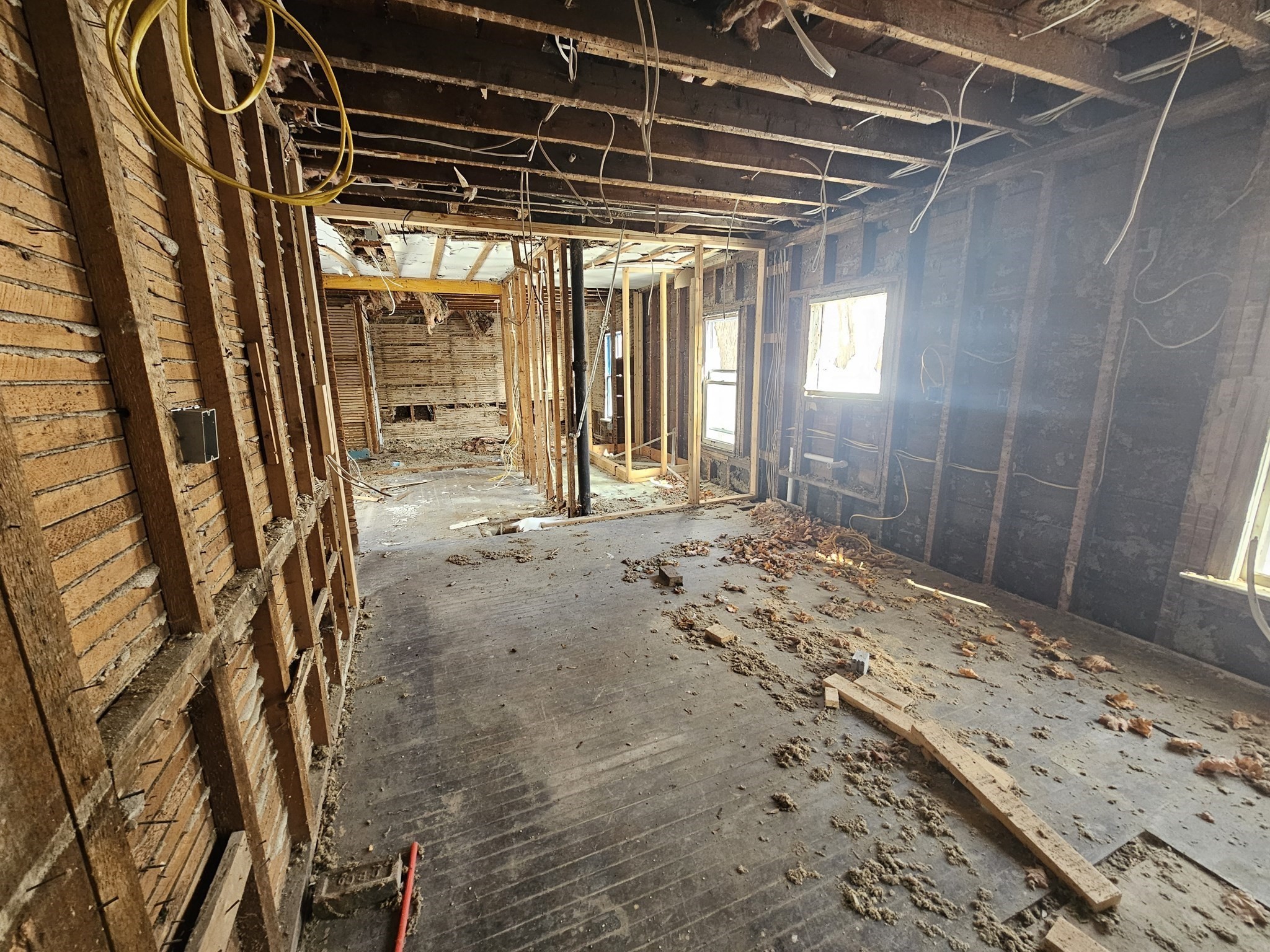 27 Hall St Property Photo 7