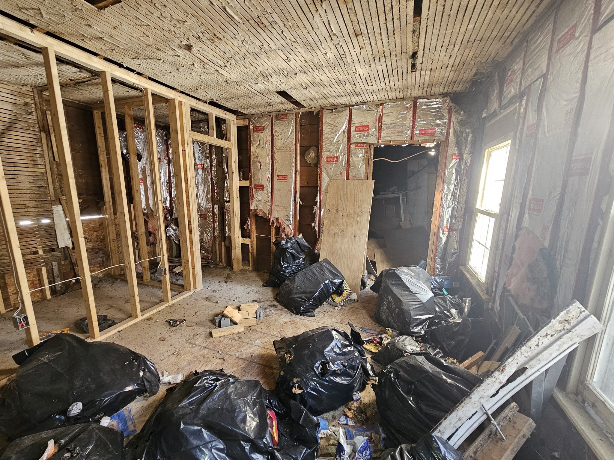 27 Hall St Property Photo 14