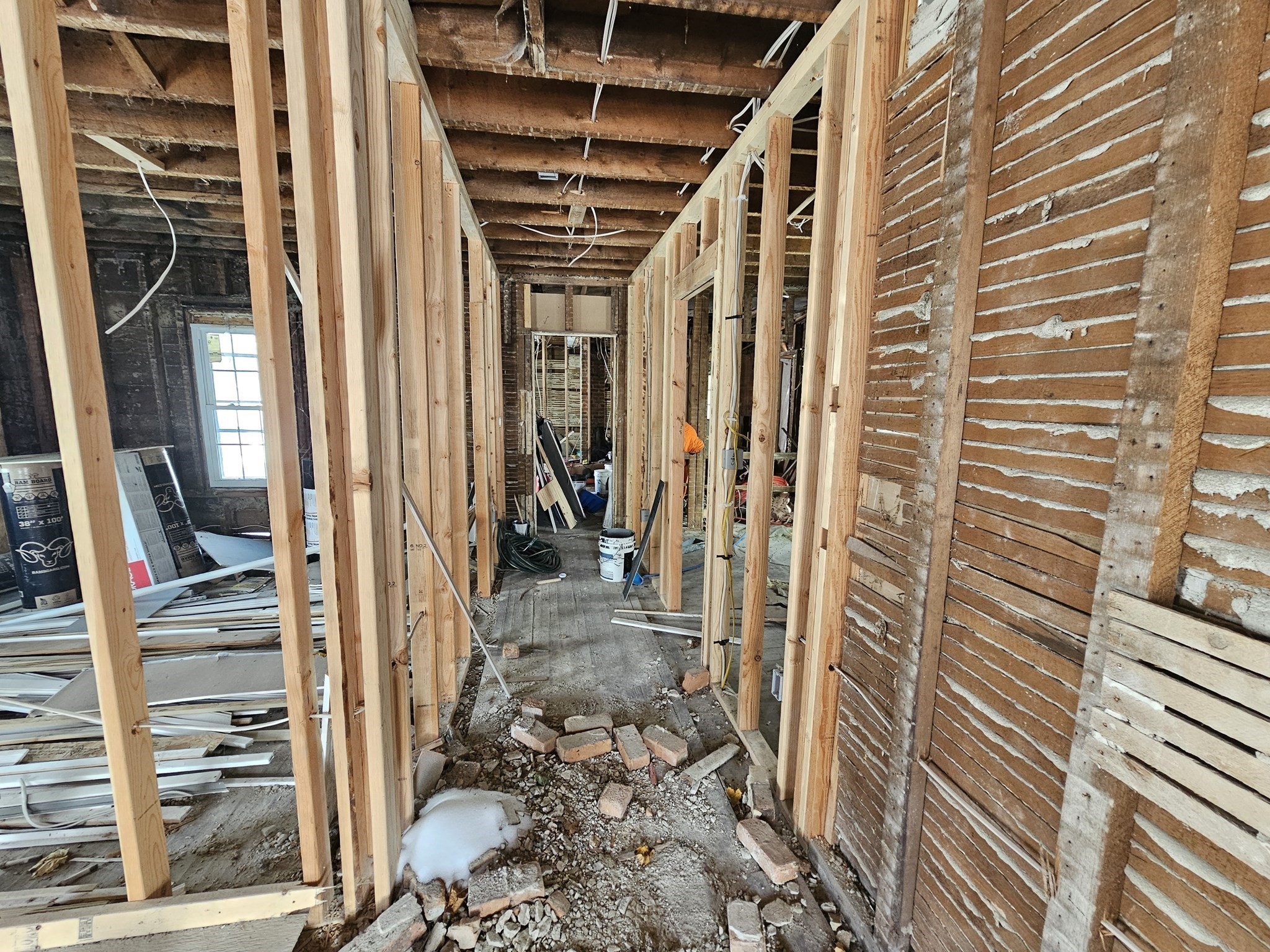 27 Hall St Property Photo 21