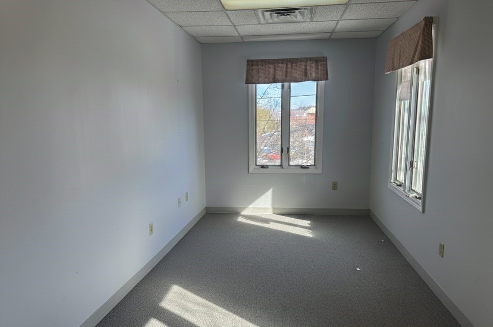 78 Faunce Corner Mall Road # 545 Property Photo 5