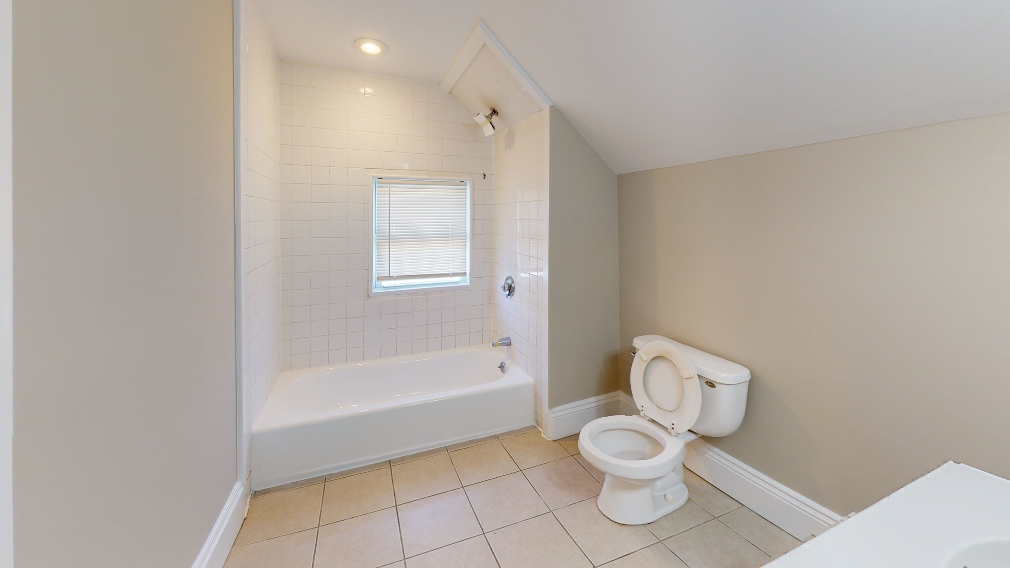 18-20 Kelley Ct # 18 Property Photo 8