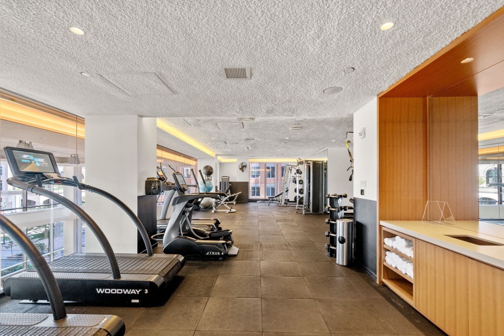 133 Seaport Boulevard # 502 Property Photo 12
