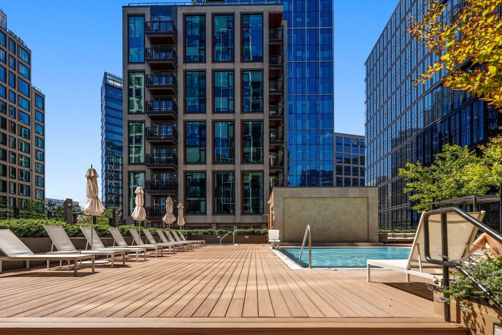 133 Seaport Boulevard # 502 Property Photo 18
