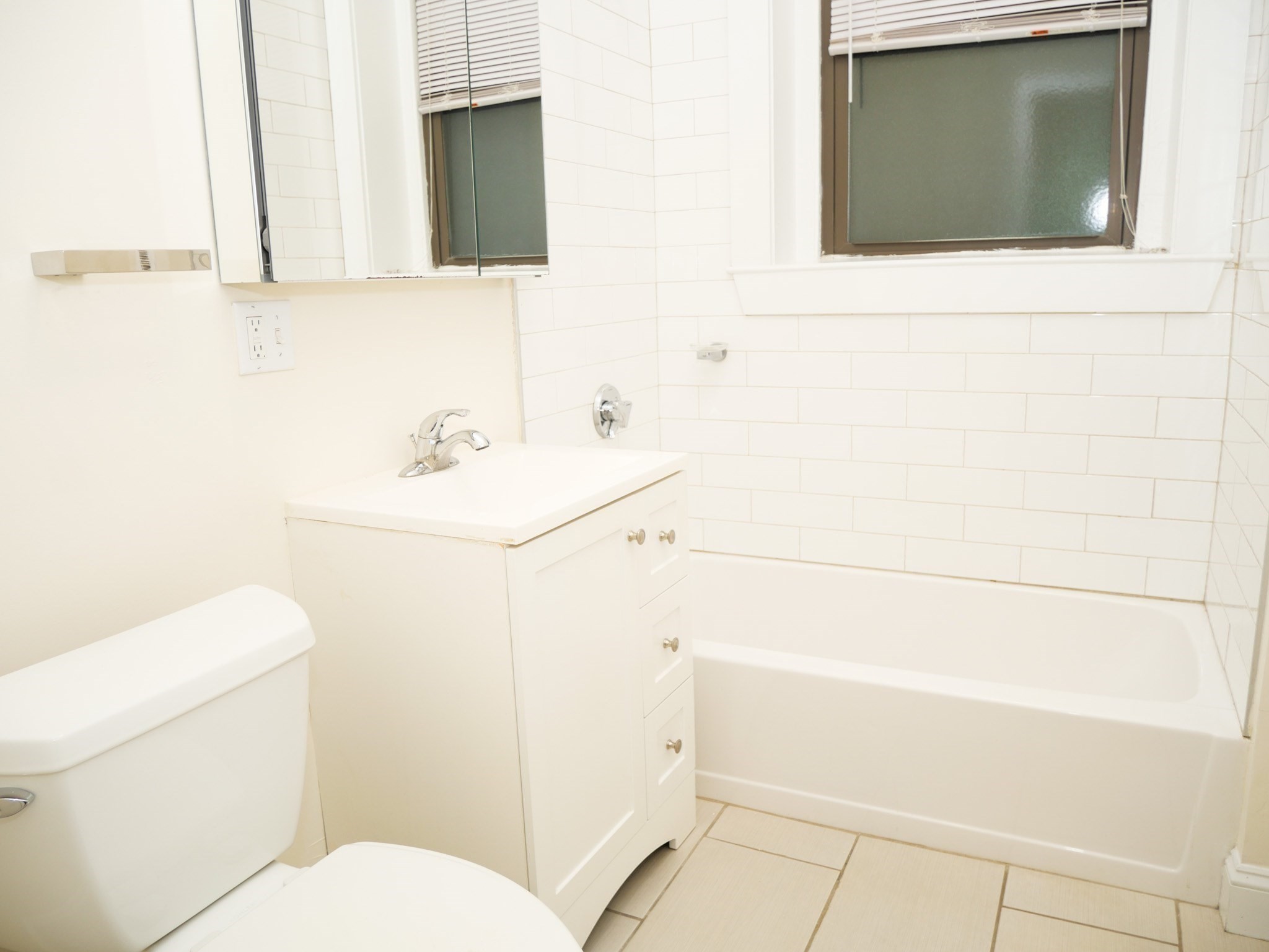 1378 Beacon # 10 Property Photo 6