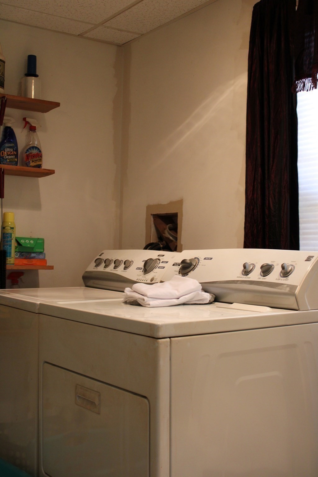 25 Quinebaug Road Property Photo 10