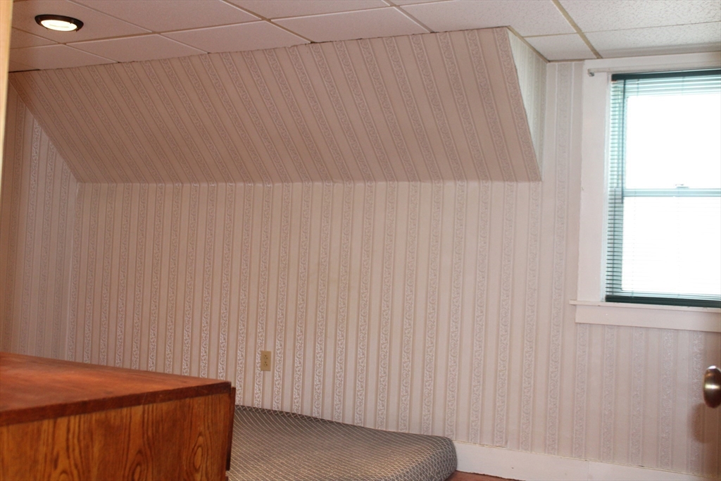 25 Quinebaug Road Property Photo 27