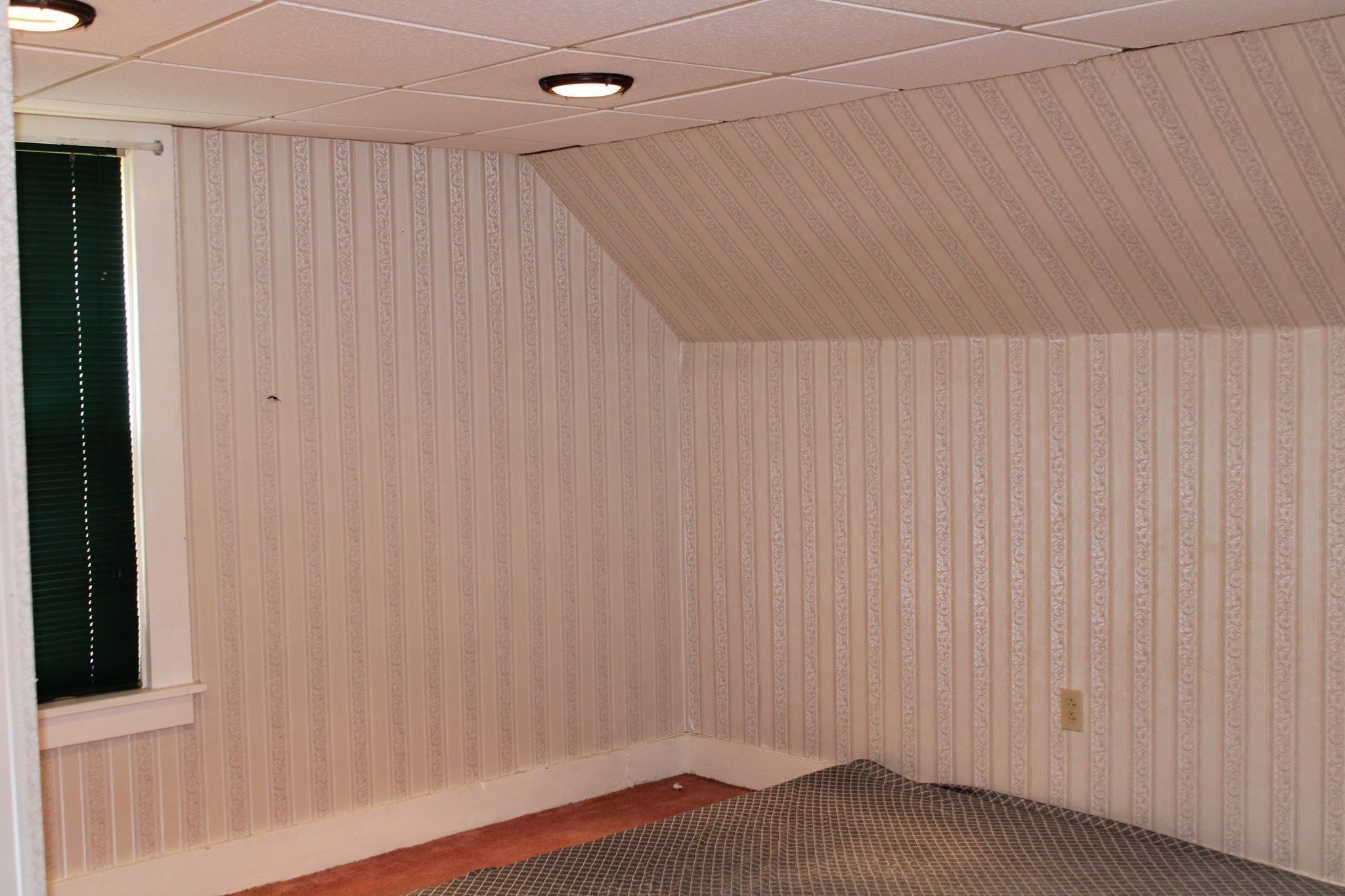25 Quinebaug Road Property Photo 28