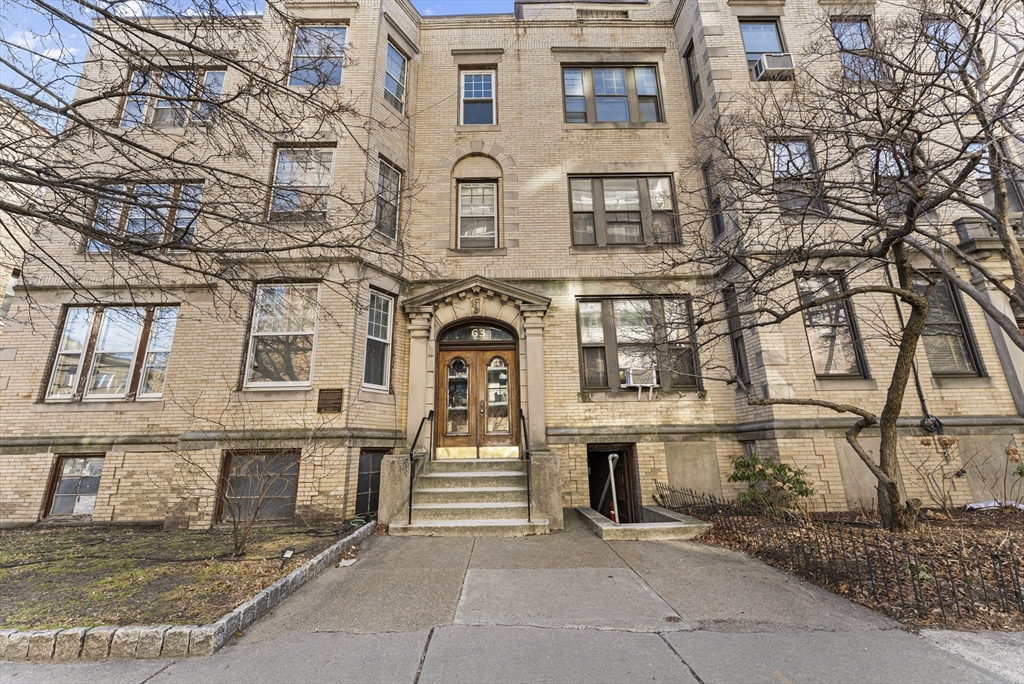 63 Longwood Ave # 2 Property Photo 1
