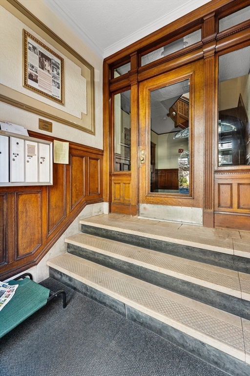 63 Longwood Ave # 2 Property Photo 6