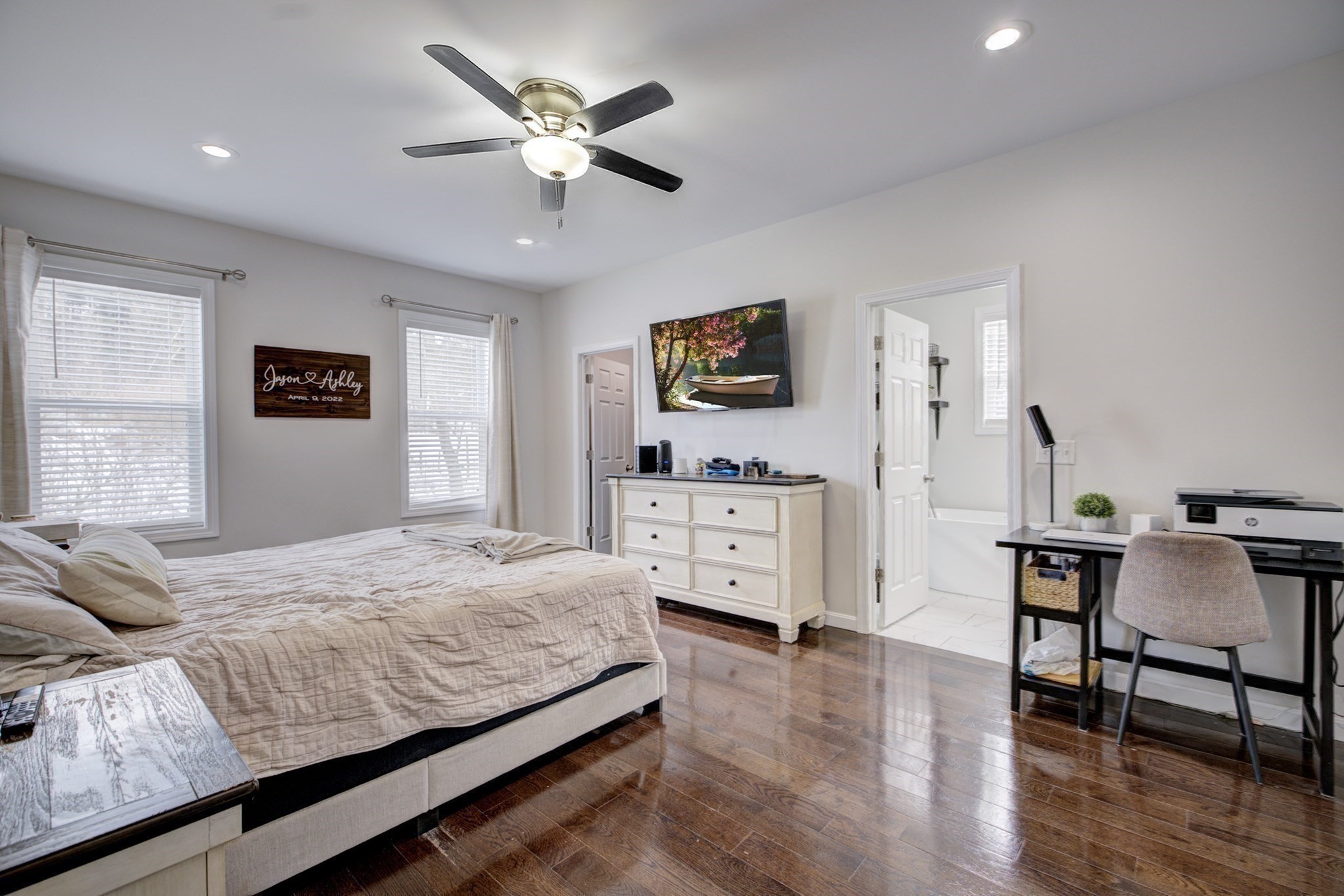 980 Center Street Property Photo 32