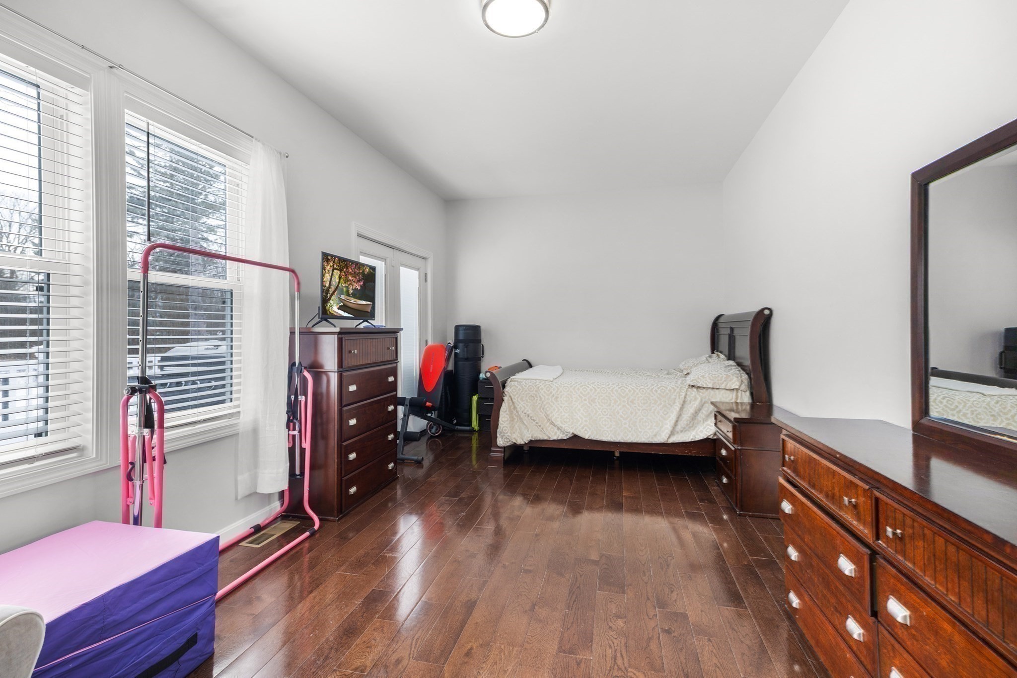 980 Center Street Property Photo 41
