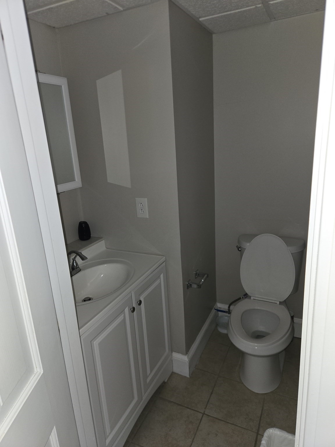 98 E Grove St # 101 Property Photo 9