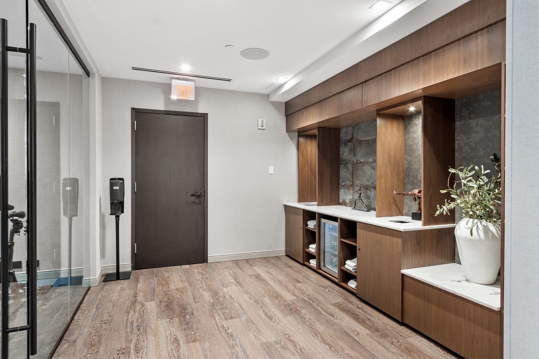 18 Artisan Drive # 401 Property Photo 26