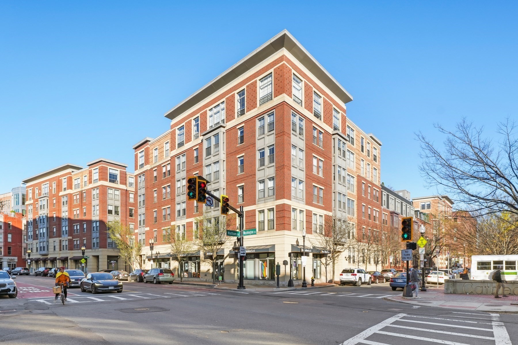 25 Savoy Street Property Photo 1