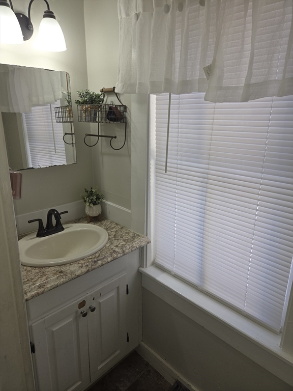 14 Brookline St Property Photo 8