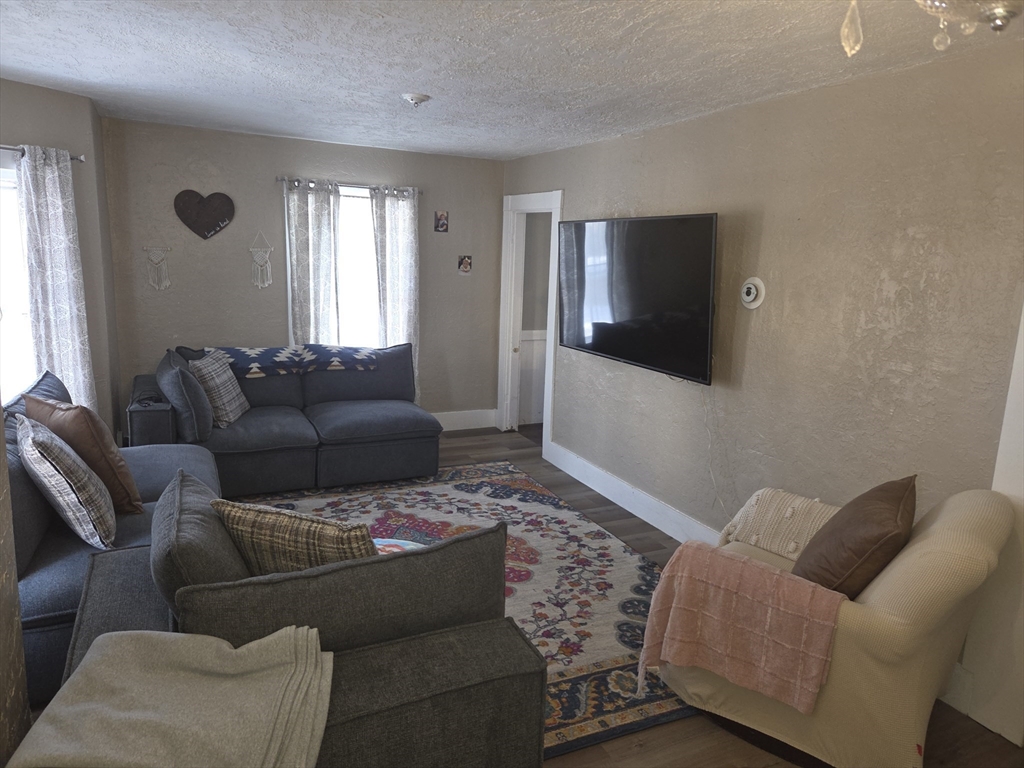 14 Brookline St Property Photo 9