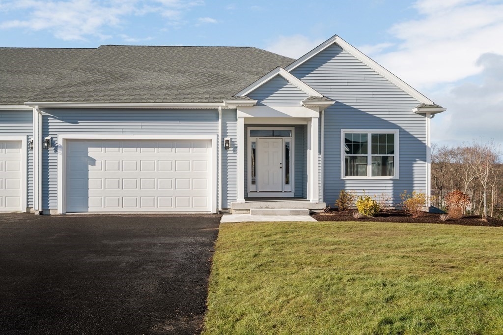 171 Rolling Ridge Drive # 98 Property Photo 1
