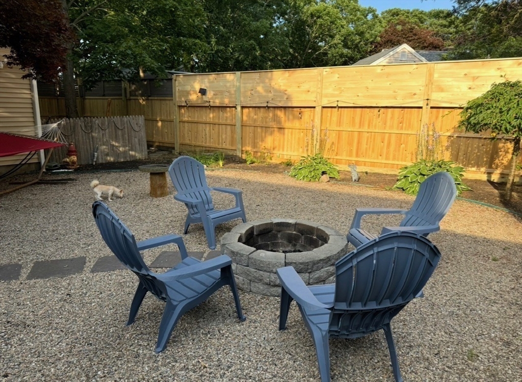 16 Elton Property Photo 6
