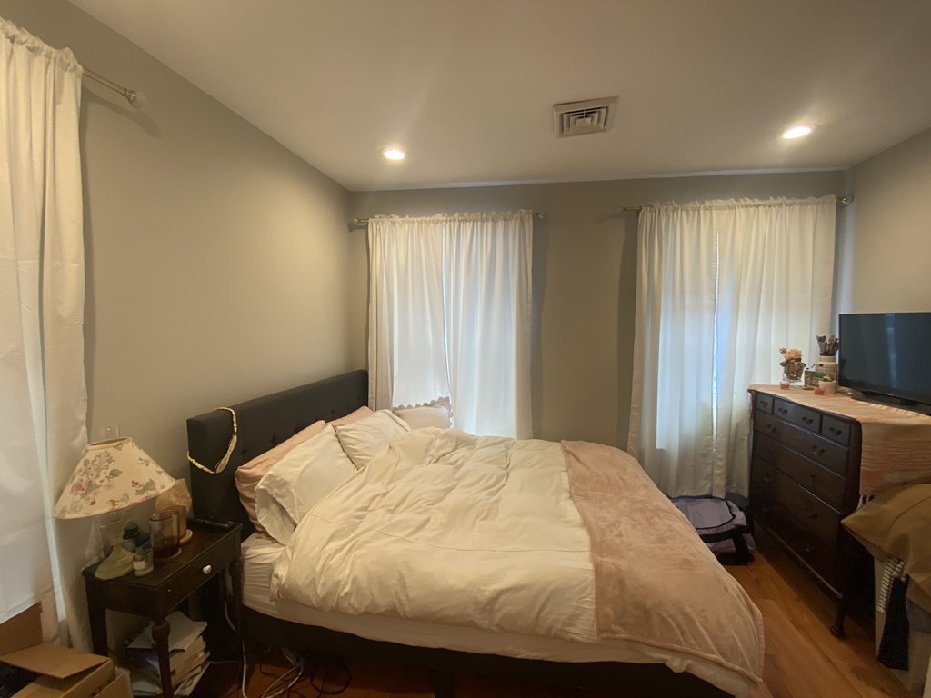 422 Hanover St # 5 Property Photo 14
