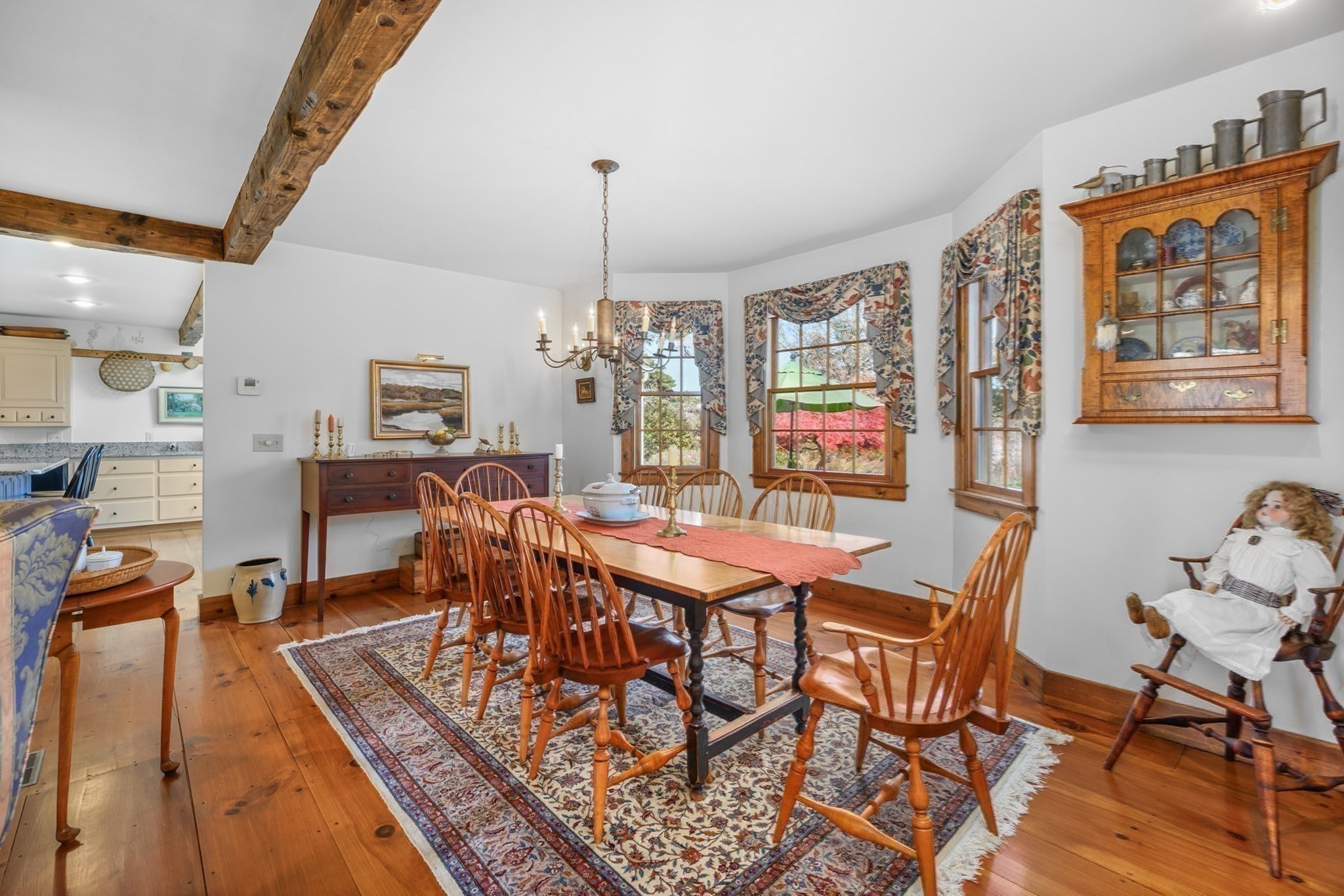 41 Court St Property Photo 9