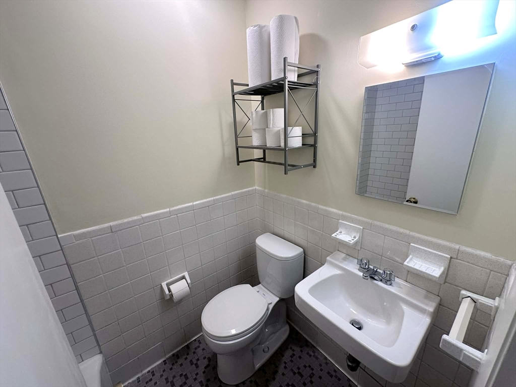 57 West Cedar # 10 Property Photo 14