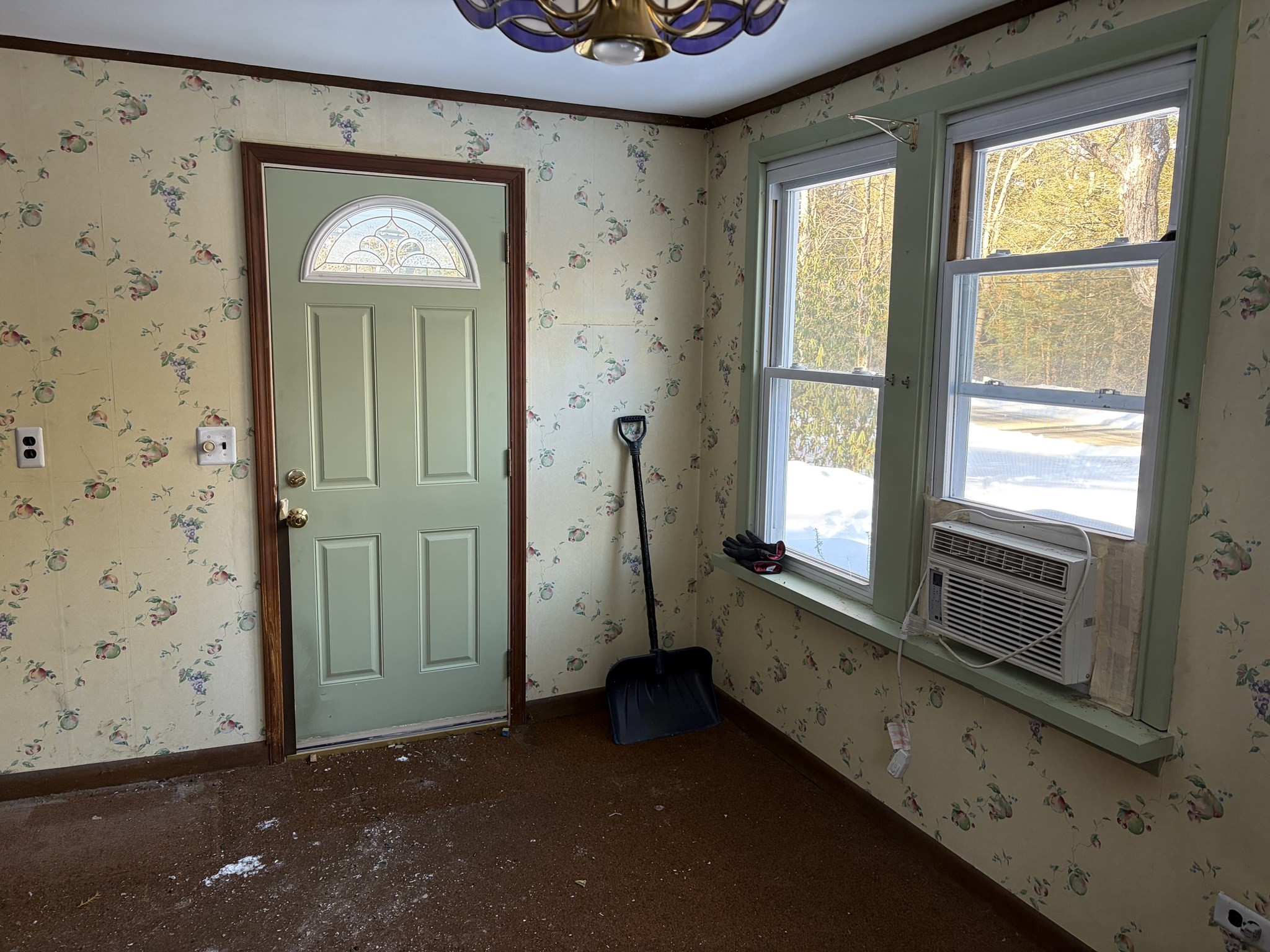 11 S Chesterfield Rd Property Photo 9