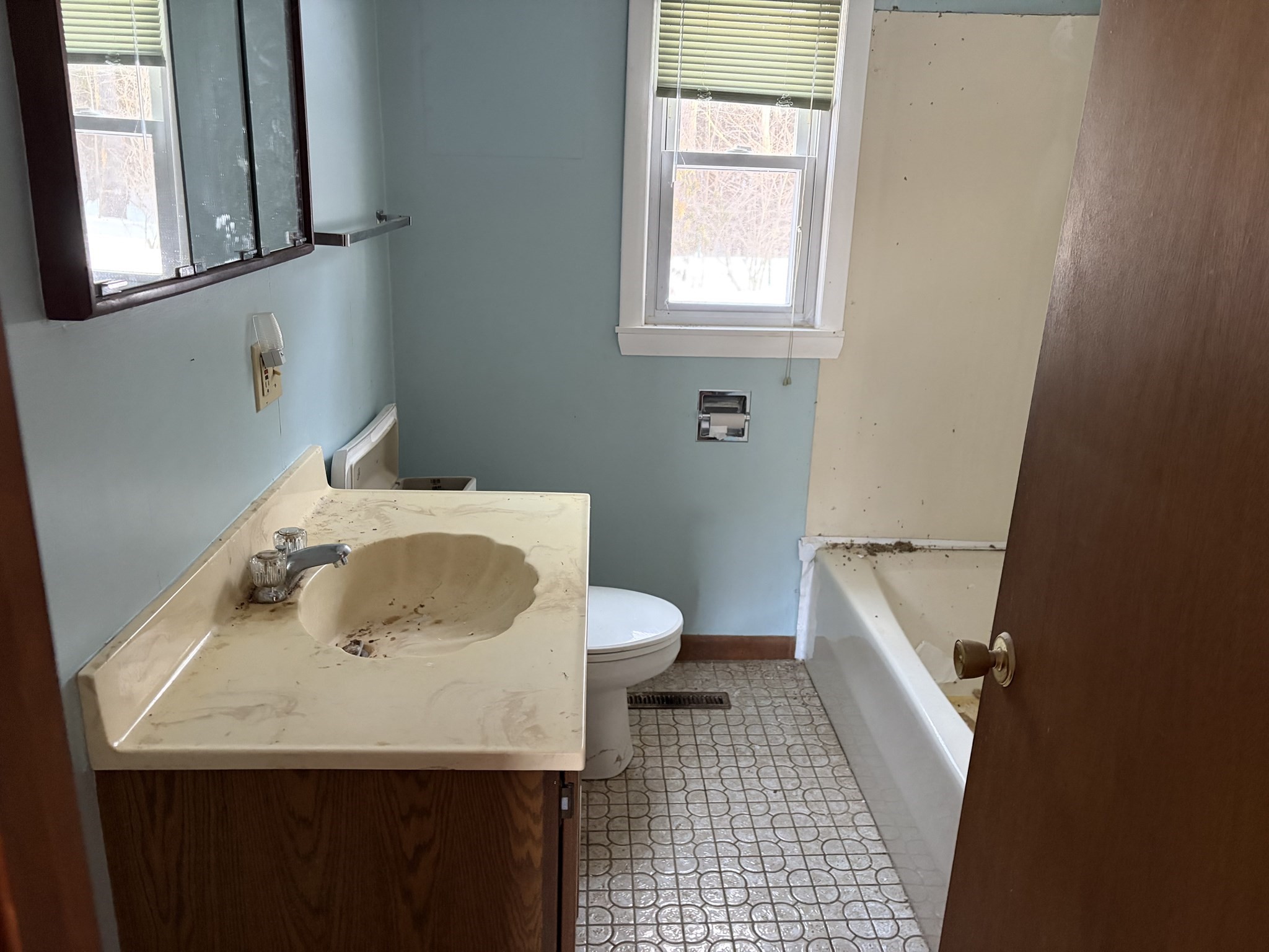 11 S Chesterfield Rd Property Photo 10
