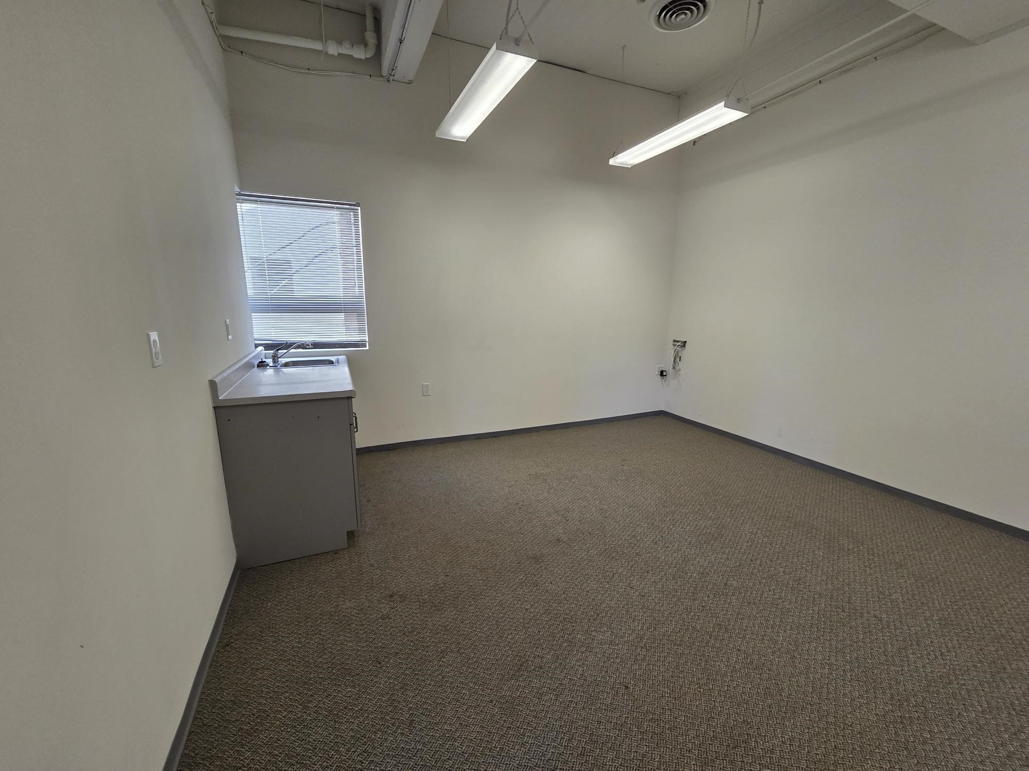38 Montvale Avenue # 280 Property Photo 6