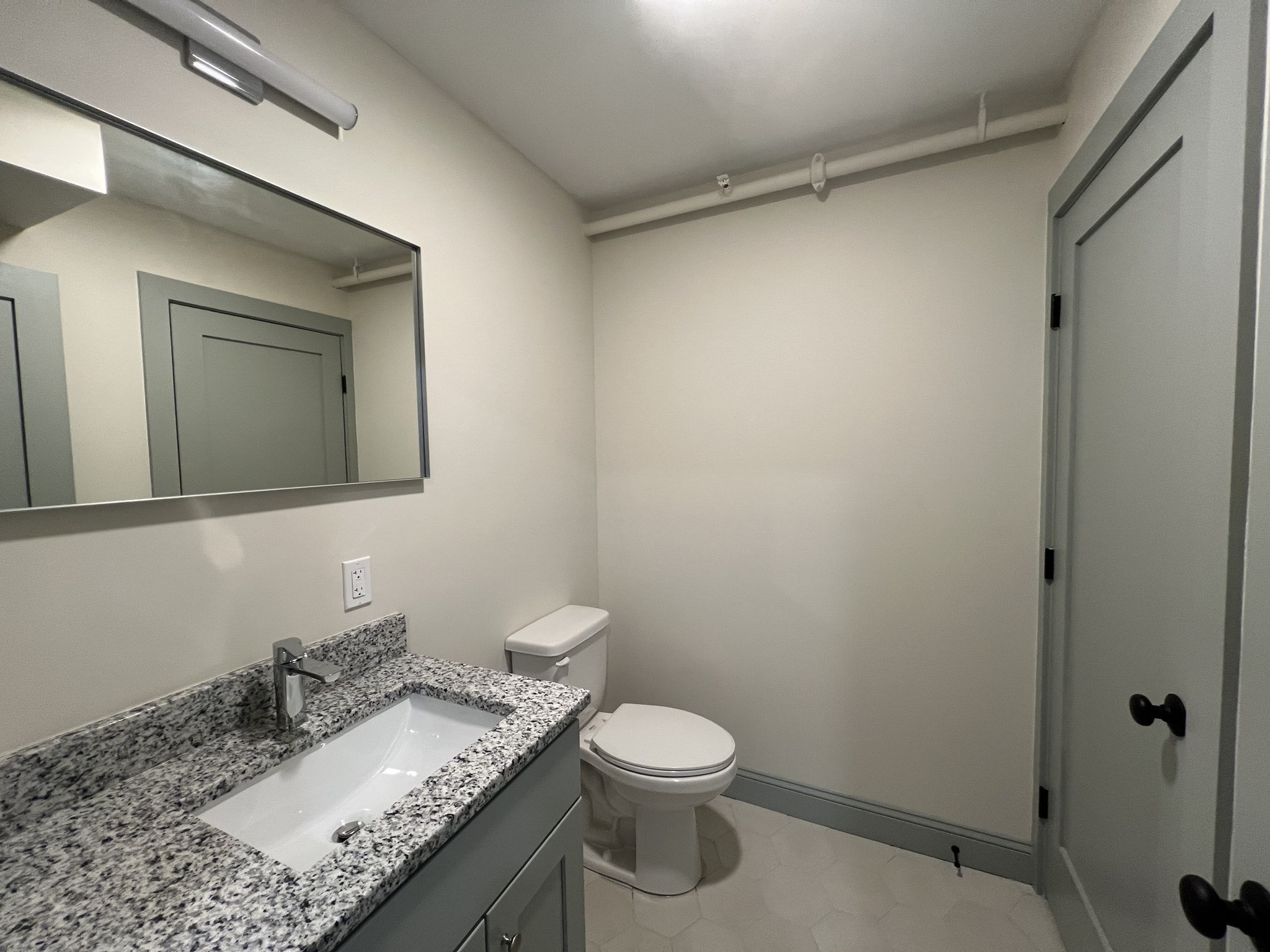 160 Seabury St # 41 Property Photo 5