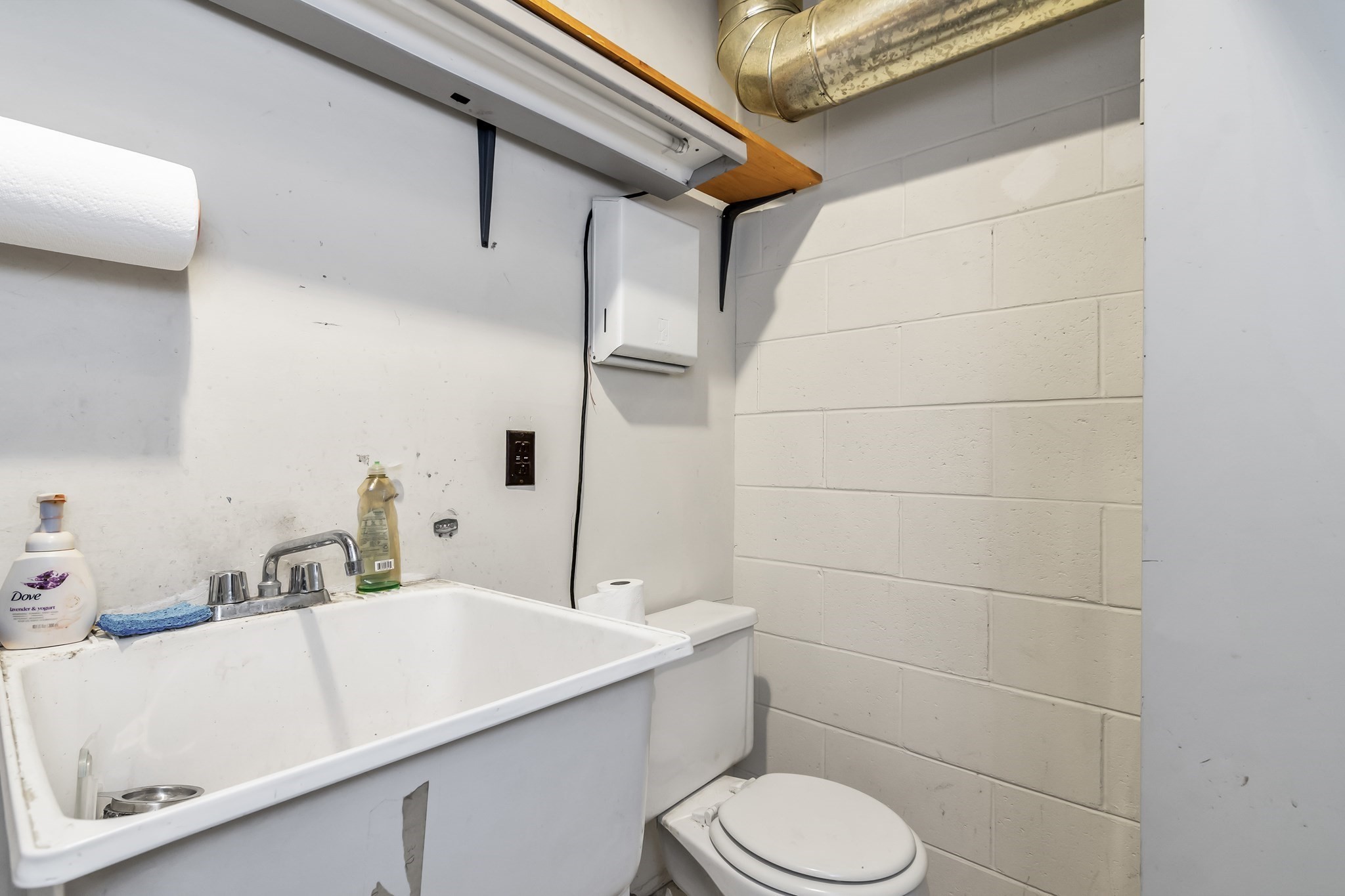 1794 Bridge St # 8a Property Photo 15