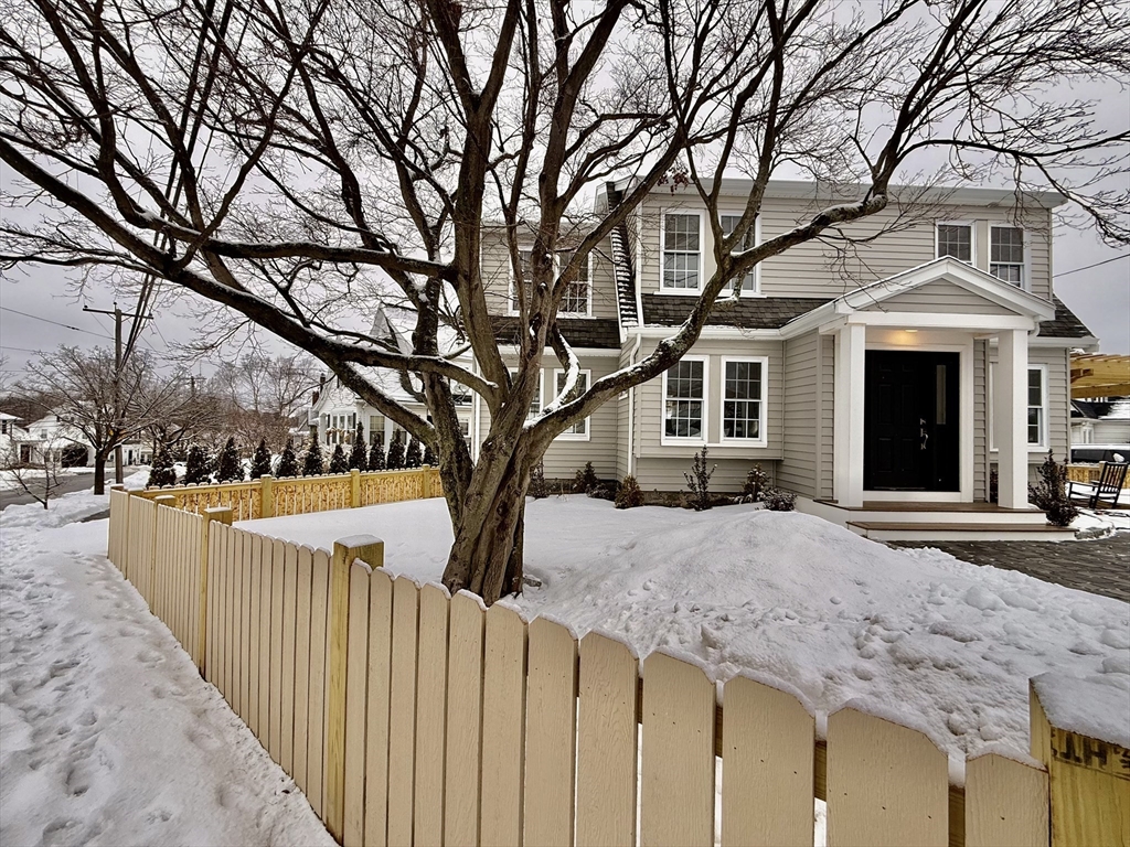 281 Elmwood Ave Property Photo 4