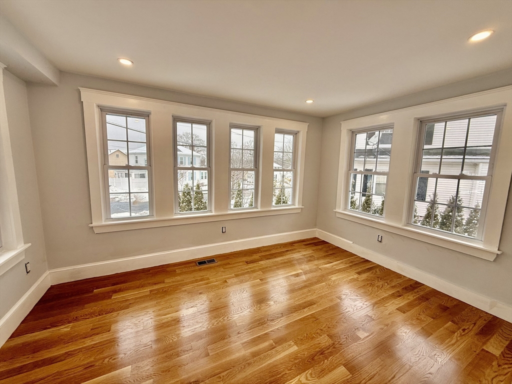 281 Elmwood Ave Property Photo 19