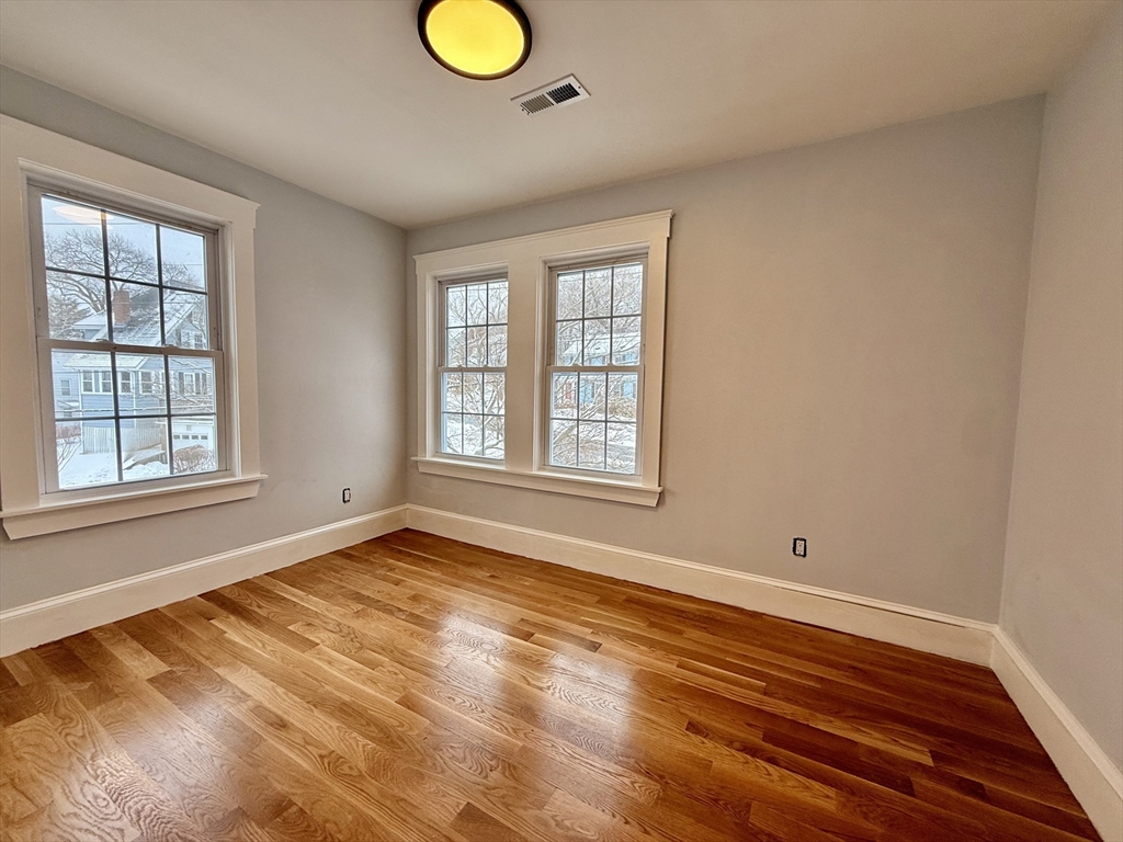 281 Elmwood Ave Property Photo 25