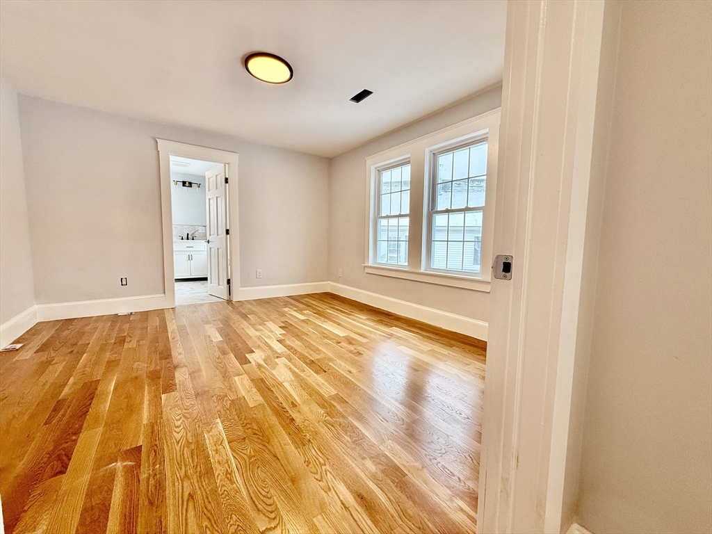 281 Elmwood Ave Property Photo 30