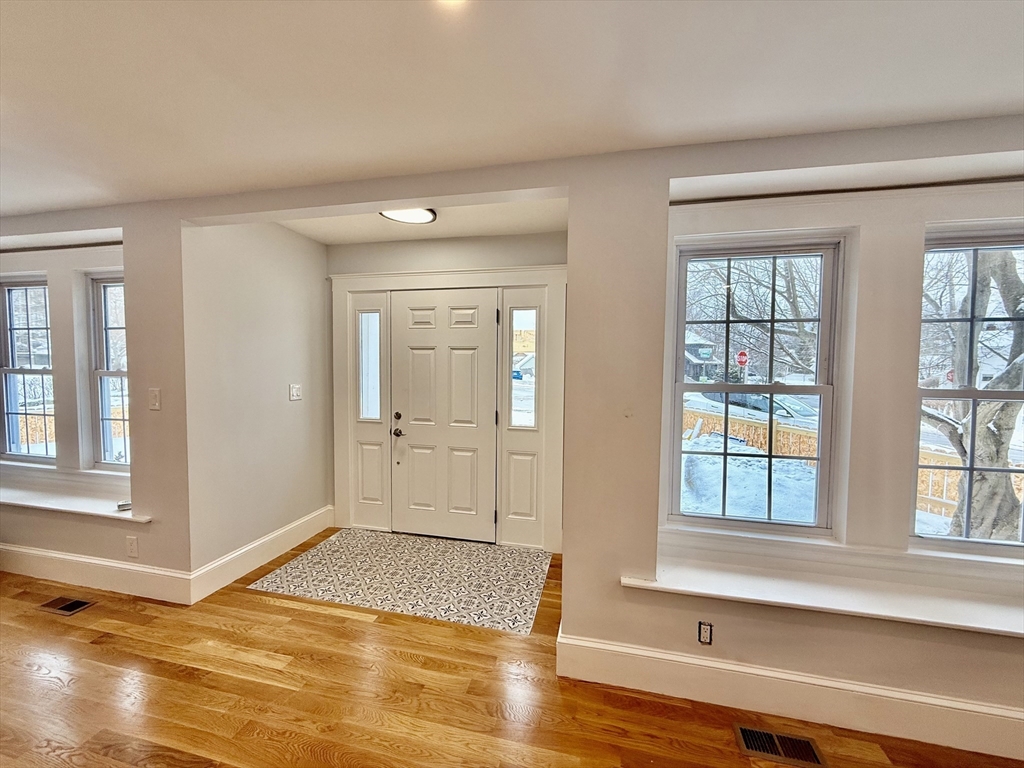 281 Elmwood Ave Property Photo 37