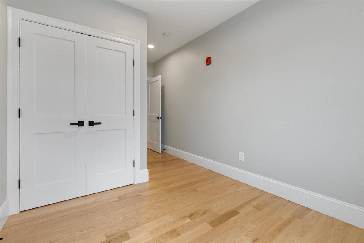 30 Dighton # 1 Property Photo 11
