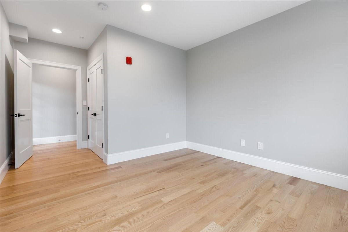 30 Dighton # 1 Property Photo 13