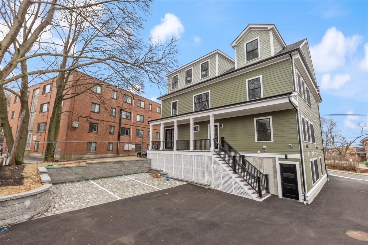 30 Dighton # 1 Property Photo 17