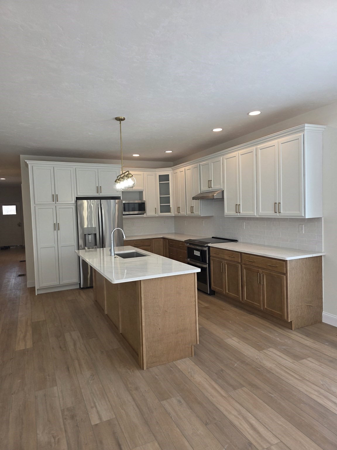 15 Fidelity Drive # 70 Property Photo 2