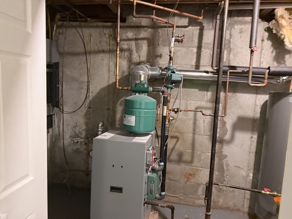 11 Brookside Ct Property Photo 31