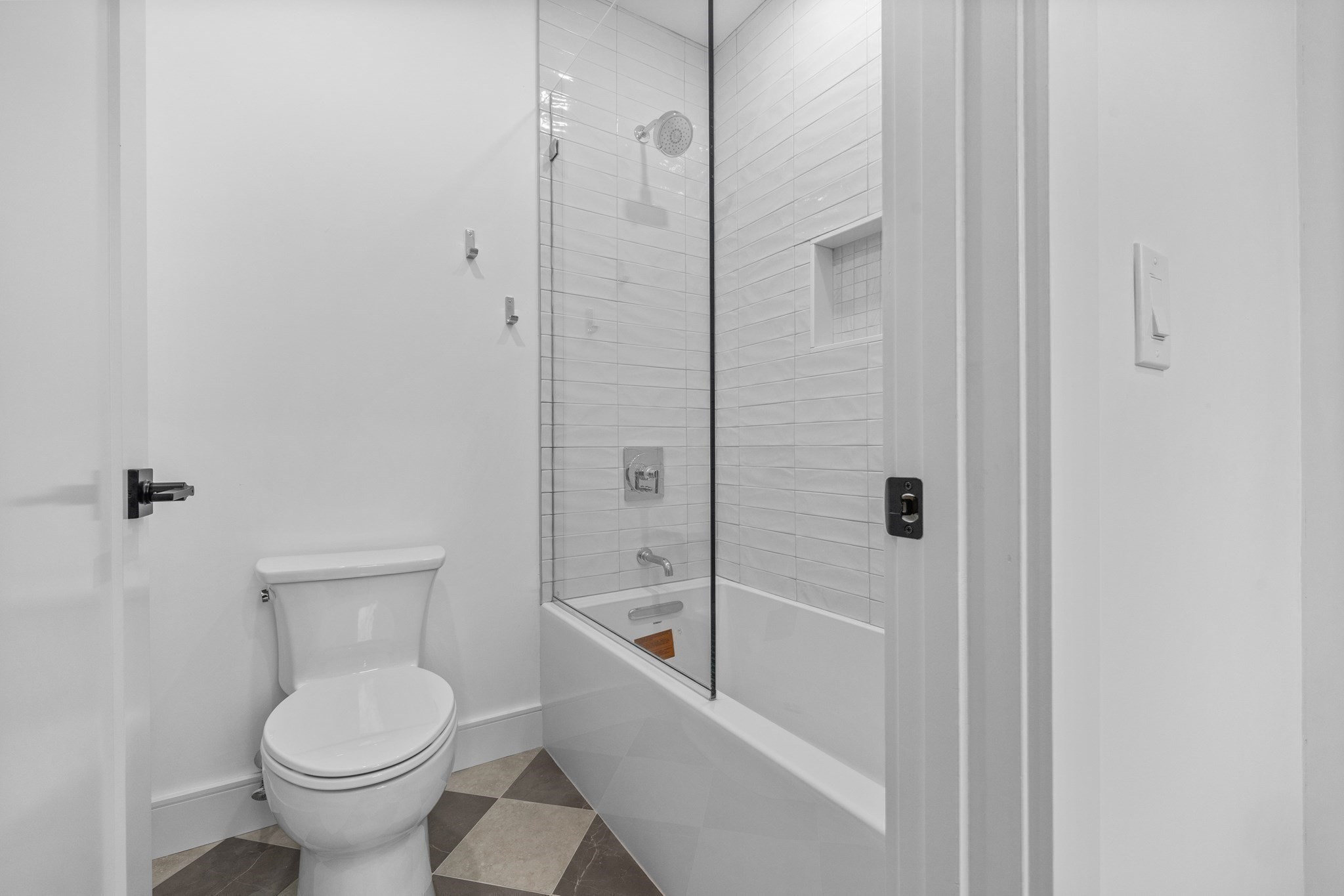 26 Beacon Ave Property Photo 33