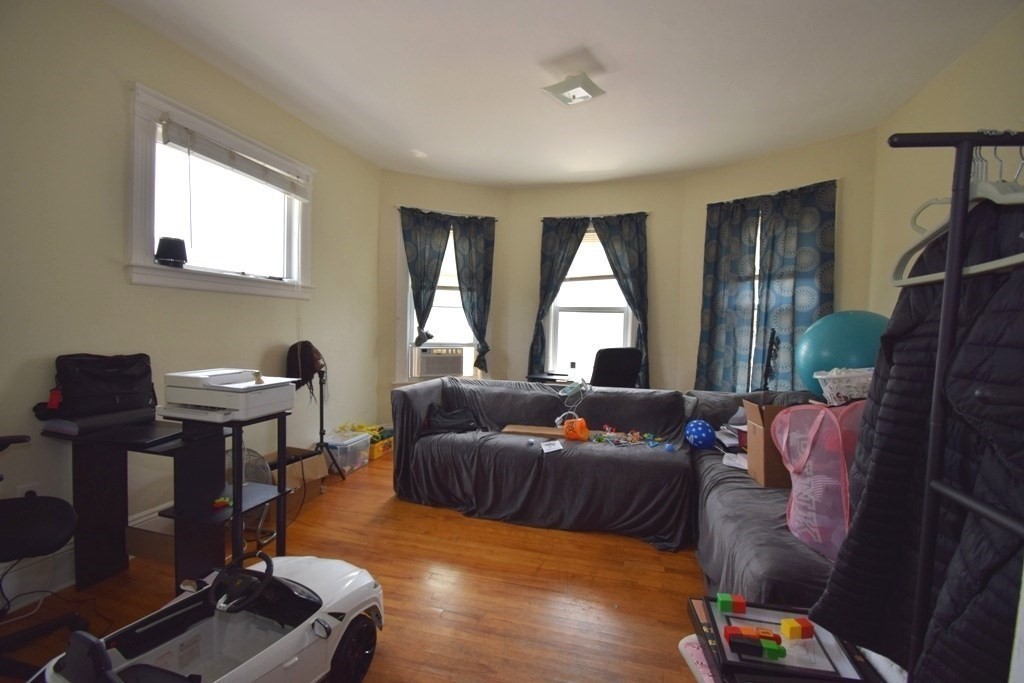 6 Pelham Street Property Photo 14
